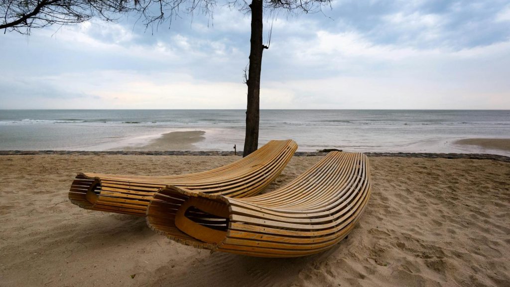 Pantai Sumur Pawon: Daya Tarik, Harga Tiket, dan Lokasi